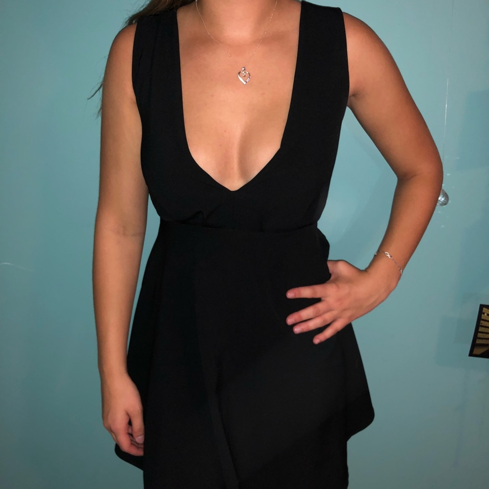 Lulus deep v neck black dress